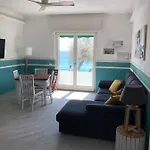 Διαμέρισμα Moris Beautiful Sea Front - With Ac