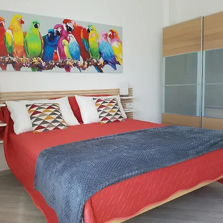 Apartamento Mori's Beautiful Sea Front - With A.c.