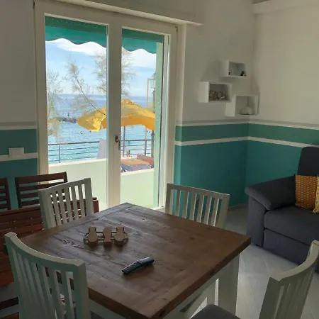 Apartment Mori's Beautiful Sea Front - With A.c.