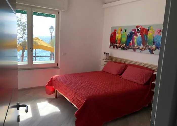 Moris Beautiful Sea Front - With Ac